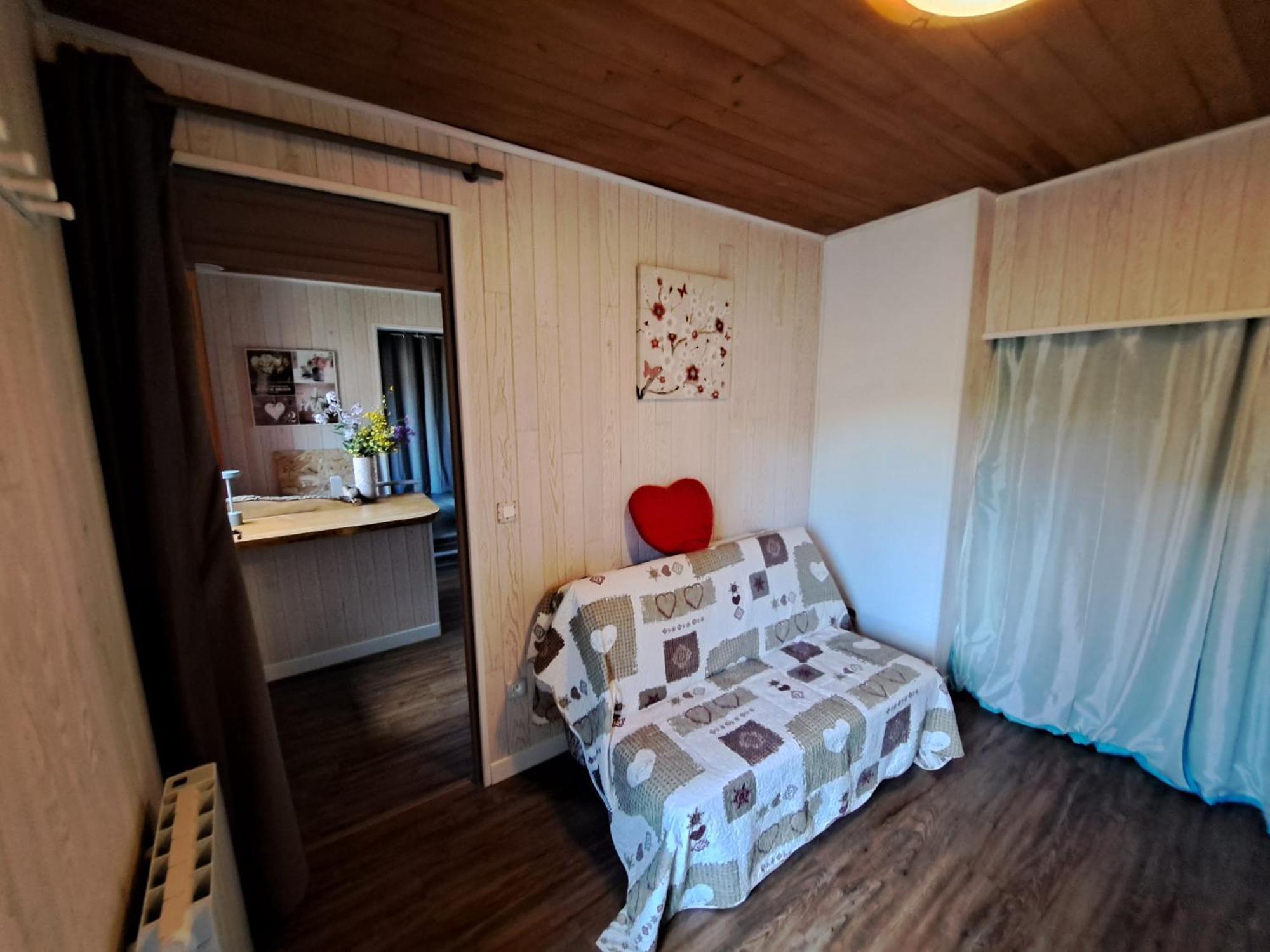 Bed and Breakfast La Bouletiere Dourbies Exterior foto